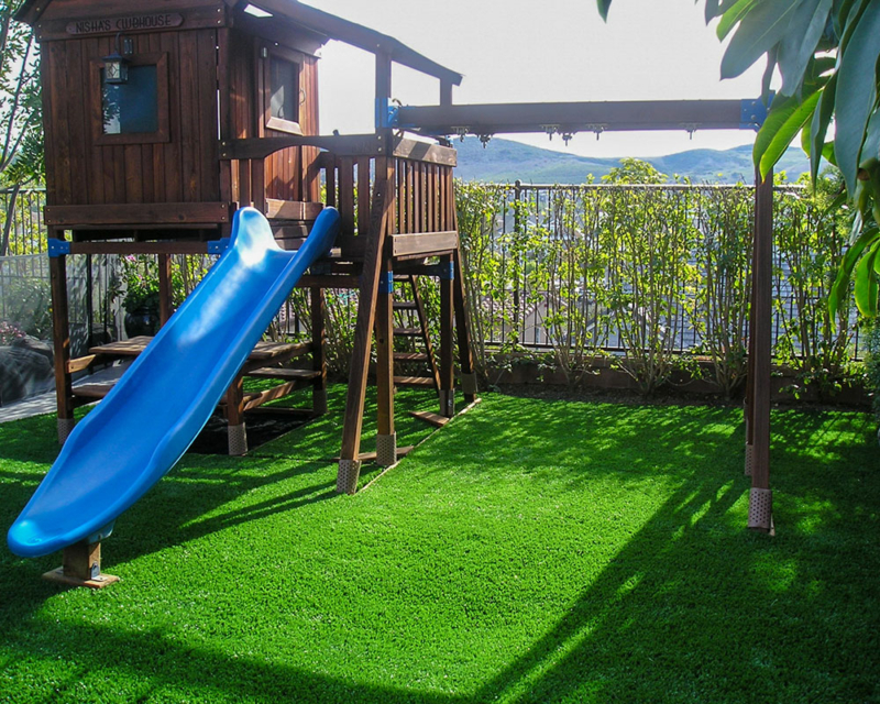 Golden Vale Synthetic Turf®